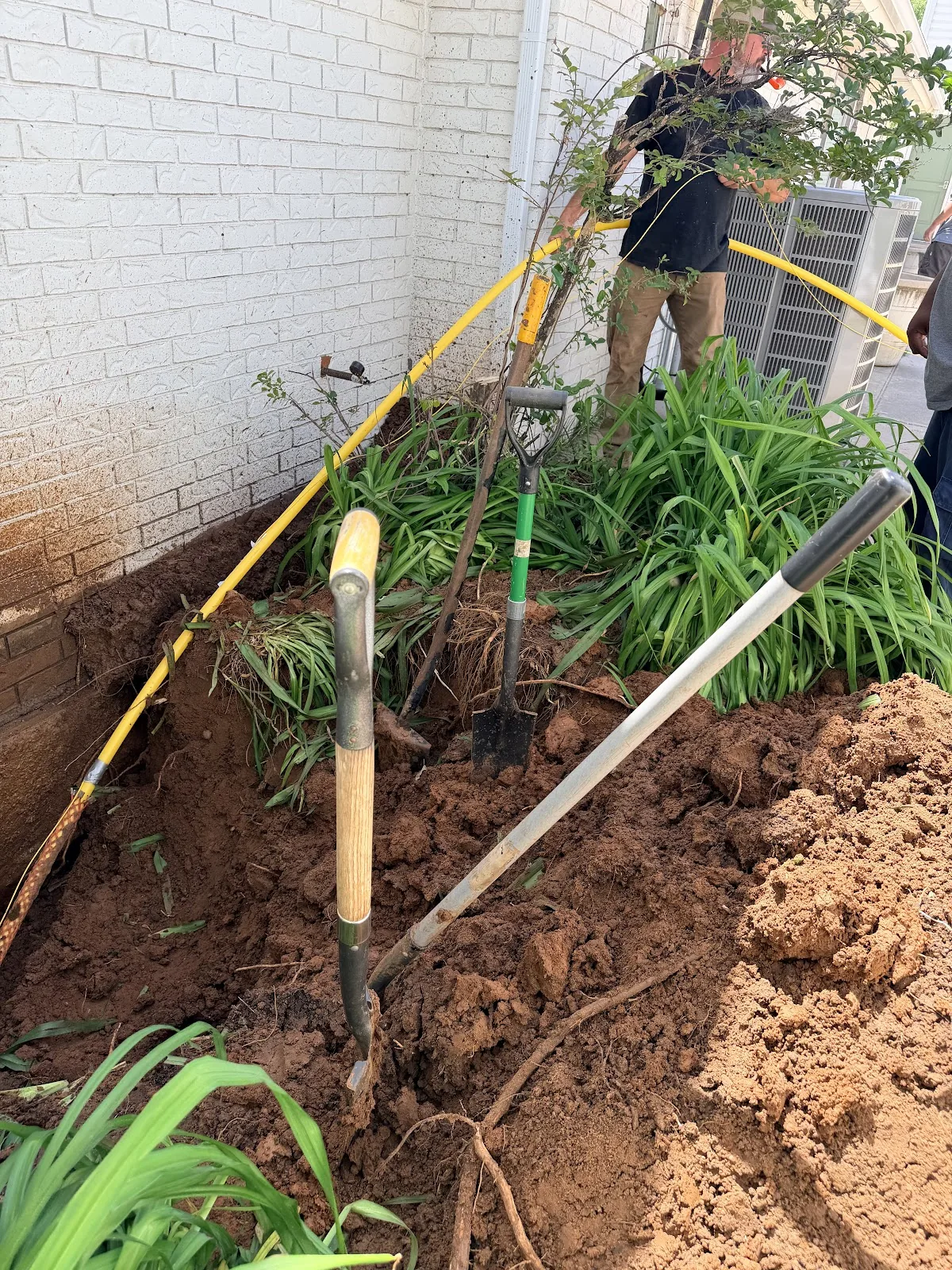 Pipe pullback during a lake crossing directional bore on a Texas jobsite